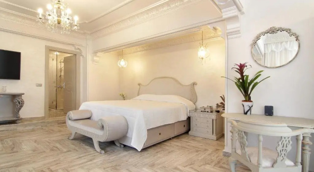 Kay Wings Resort, Забронировать Курортный отель Курортные отели Сароникос, Курортный отель
