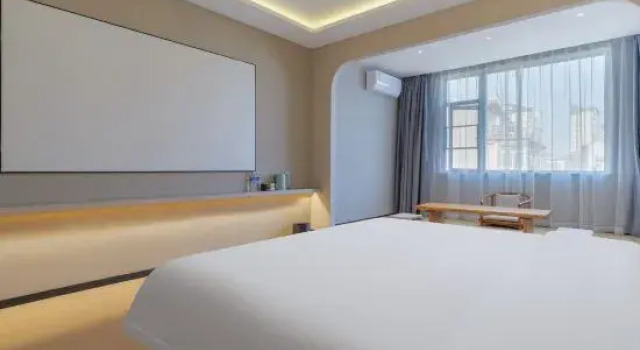 Suite Business MAXACCOM Future Hotel