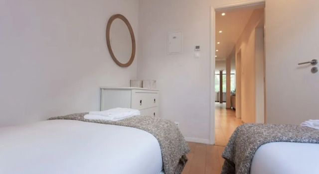 Liberty Penthouse Three-Bedroom Apartment - by LU Holidays