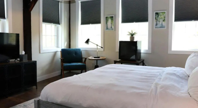 Номер Deluxe Old Mill Inn