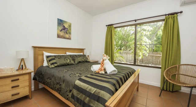 Sunbird Retreat, Buchen Sie Ferienhaus Horseshoe Bay Magnetic Island