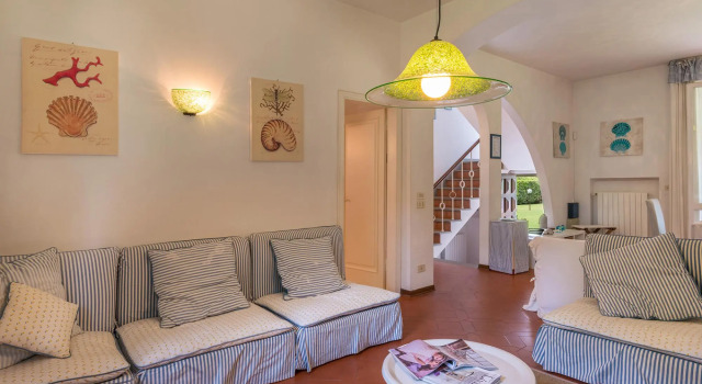 VILLA LA MERIDIANA 8&1, Emma Villas, Забронировать Вилла Отели Марина-ди-Пьетрасанта с бассейном, Бассейн