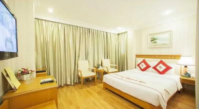 Silverland Sil Hotel