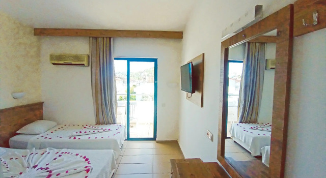 Двухместный номер Standard с балконом и с красивым видом из окна Park Avrupa Hotel