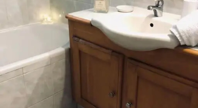 "LE NORDIQUE" Centre Tarbes, épuré, 2-4 pers, WIFI, Rezervovat Hotel Hotely v Hautes-Pyrénées s parkováním, Parkování
