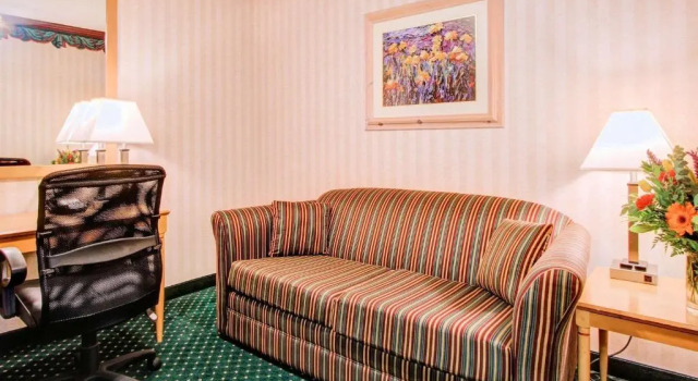 Номер Standard Clarion Suites Anchorage Downtown