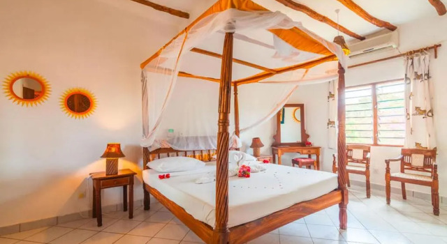 Номер Superior с балконом Lily Palm Resort