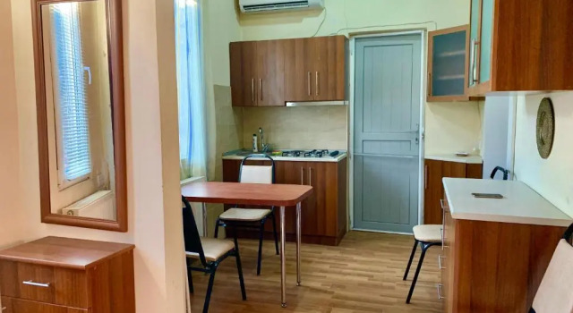 Center house #14, Забронировать Отель Вера Тбилиси, рядом с Тбилисский государственный университет