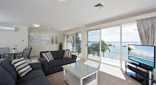 Soldiers Point Road, 245, Wanda View