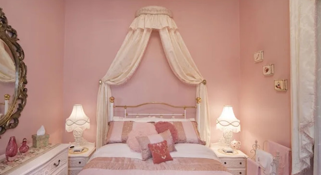 Коттедж Luxury с 4 комнатами с балконом Mountain Whispers Varenna Luxury
