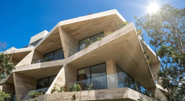 Best Modern Luxury 2BR Private Garden Plunge Pool GYM Amazing Amenities Wifi