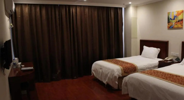 GreenTree Inn Shanghai Fengxian District Xiaotang Road Hotel, Varaa Hotelli Fengxian Shanghai