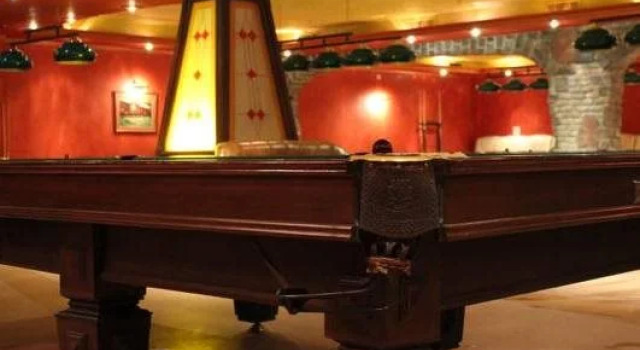 Hotel Meduza, Varaa Hotelli Harkova 
