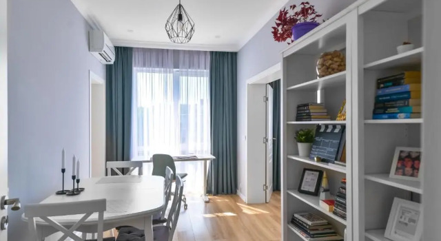 Апартаменты - The Blue Apartment - 1BD with Artistic Interior Design