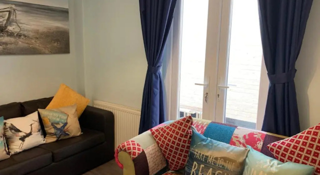 Ground Floor Apartment, Забронировать Апартаменты/квартира Эксмут Jurassic Coast, рядом с Природный заповедник Warren в Долише