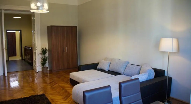 Апартаменты c 1 комнатой с балконом Five Seasons Apartment