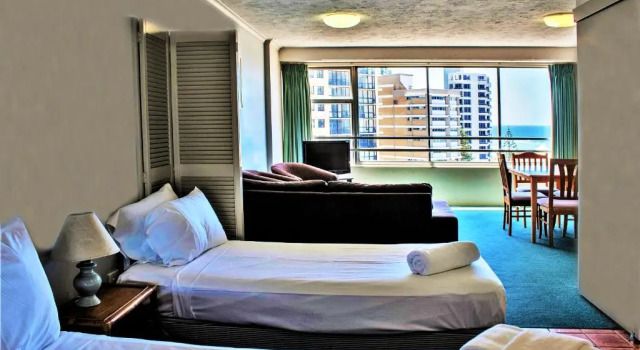 Апартаменты Equinox Resort