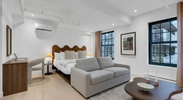 Апартаменты Premium The Mercer Boutique Hotel
