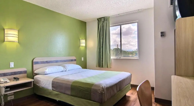 Двухместный номер Deluxe Motel 6-Albuquerque, NM - North