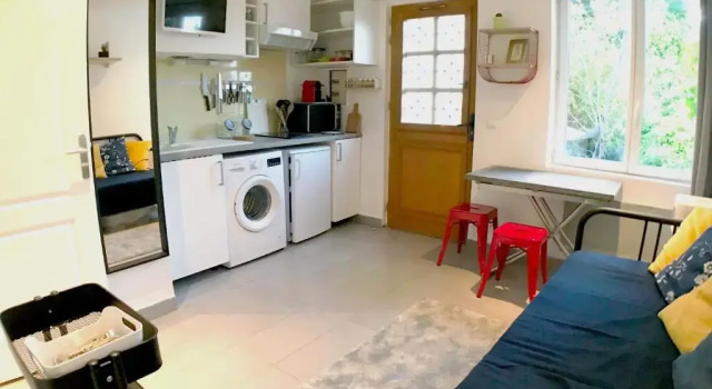 Студия Studio calme proche Paris avec terrasse privative