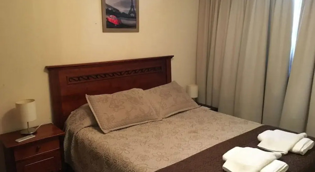 Кровать в общем номере с балконом Padre Mariano Apartments by Mr BnB