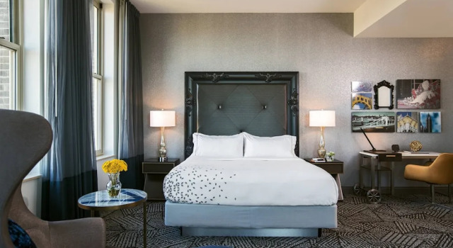 Номер Executive The Atterbury Hotel, Autograph Collection