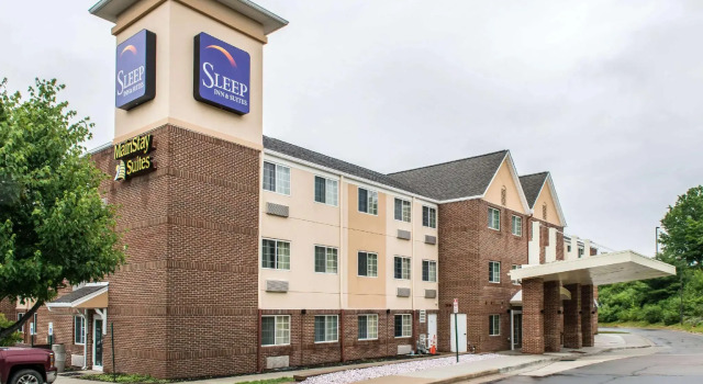 Люкс Sleep Inn & Suites Pittsburgh Airport