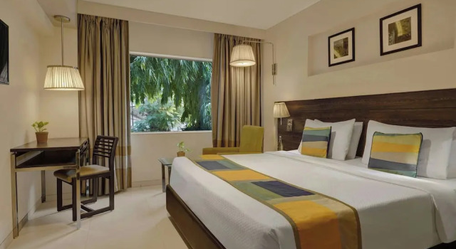 Номер Standard с видом на город The Fern Residency Vadodara, Series by Marriott