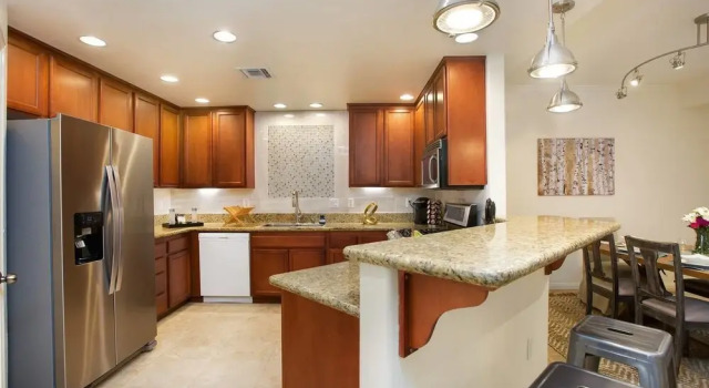 Scenic 4br/3.5ba in PB by Domio, Забронировать Отель Пасифик-Бич Mission Beach