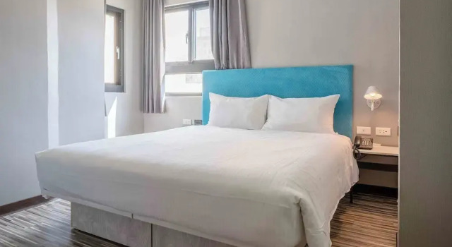 Номер Standard CHECK inn Taichung Ziyou