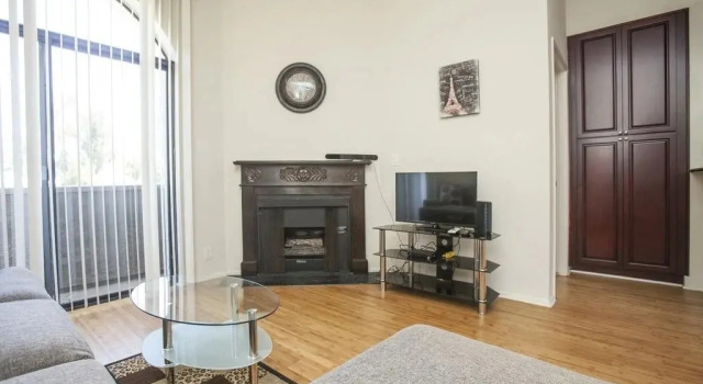 Master Housing - Strathmore Regency Apartments