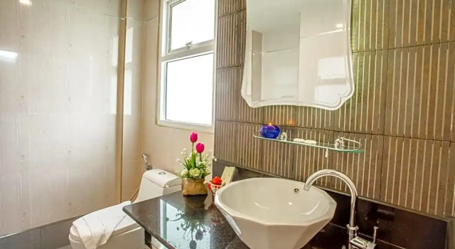 Вилла с видом на море Saint Tropez Beach Hotel