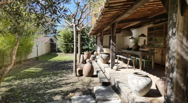 Апартаменты The French Village Authentic House