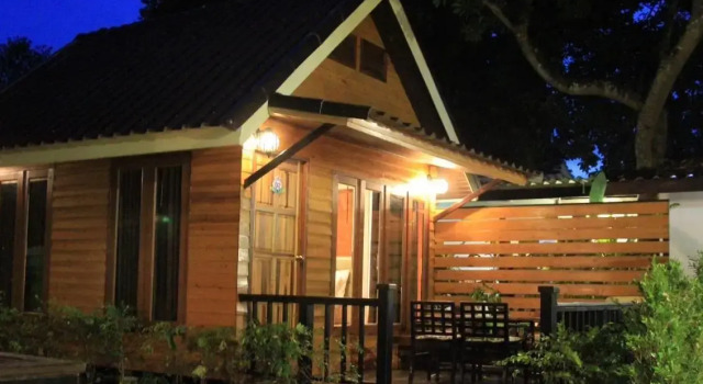 Номер Deluxe Poohbar Resort & Lotusdive