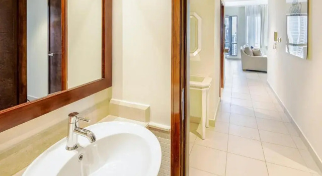 Апартаменты Nasma Luxury Stays - Fantastic Burj Khalifa View From This Fancy Condo