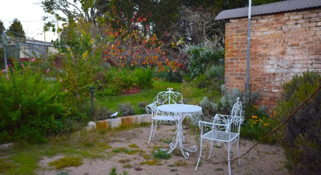 Larsen Cottage 1