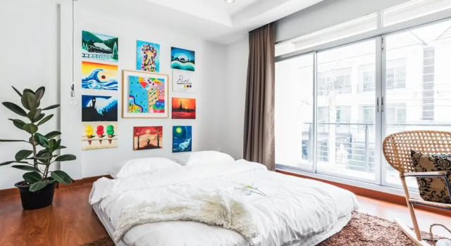 Baan Klang Muang Sathorn-Taksin 1 By Favstay, Забронировать Отель Отели Бангкока с бассейном, Бассейн
