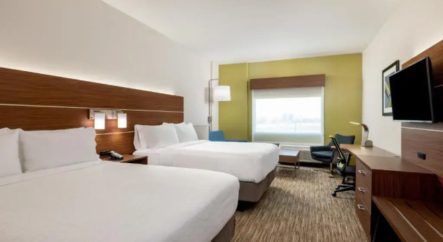 Люкс с 2 комнатами Holiday Inn Express & Suites - Punta Gorda by IHG