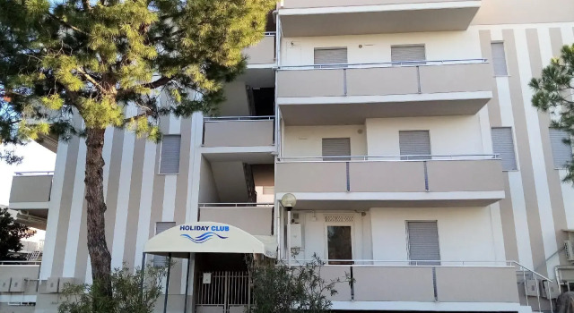 Hotel Alba Holiday, Забронировать Отель Отели Побережья Абруццо с бассейном, Бассейн