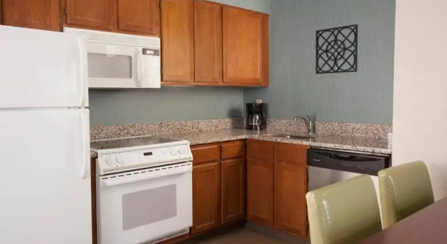 Люкс с 2 комнатами Residence Inn Charleston Riverview