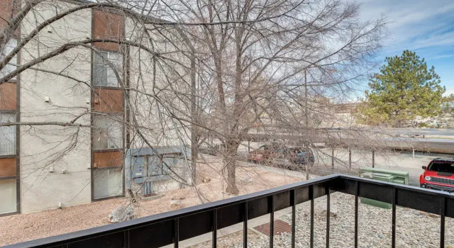 Апартаменты с 2 комнатами с балконом Grand Junction Condo: Balcony, Community Pool!