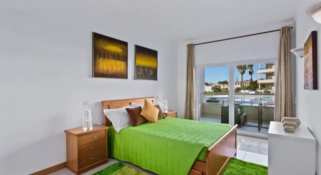 Remarkable 1-bed Beach Apartment in Albufeira
