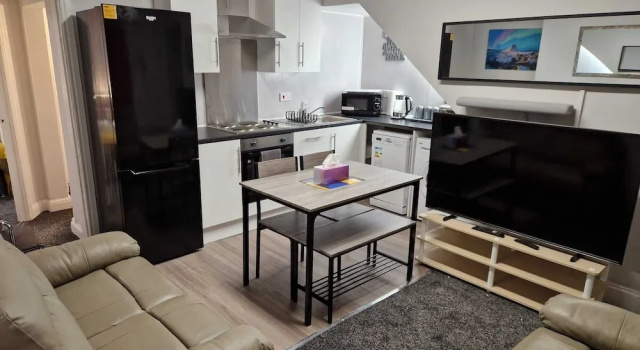 Chester Le Street's Emerald 3 Bed House, Забронировать Отель Отели в центре Честер-ле-Стрит, в центре