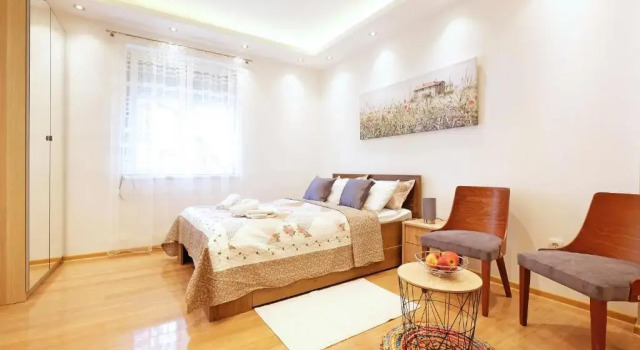 Best time for Intermezzo Apartment, Забронировать Апартаменты/квартира Белград Центральная Сербия, рядом с Храм Святого Саввы