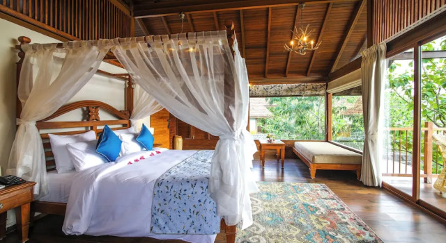 Коттедж Luxury Toyam by Orchid Hotels