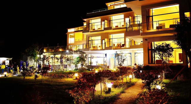 Magpies Habitat Erhai Resort Hotel, Boek Resort Hotels in Yunnan met parkeren, Parkeren