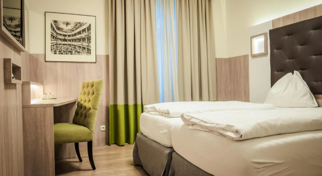Theater Hotel Salzburg, Забронировать Отель Отели Окрестностей Зальцбурга 4 звезды, рядом с Аббатство Ноннберг, 4*