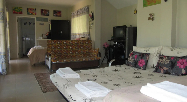 One D Homestay