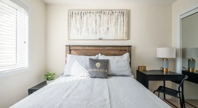 New 3BR Townhouse, Minutes to Niagara Falls and Brock University by GLOBALSTAY