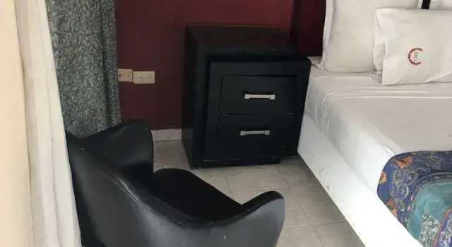 Двухместный номер Standard Hotel Confort Plaza